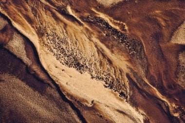 Sahildeki altın kum tepeleri