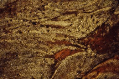 Soyut şekil ve renkler terk edilmiş bir kaolin ocağı.