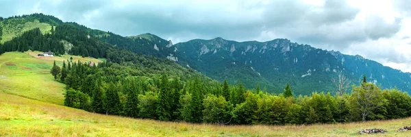 Панорама Міста Мунтеле Росу Червона Гора Окрузі Чія Прахова Румунія — стокове фото