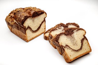 Romanya 'da kakao ve fındıklı kek dilimleri