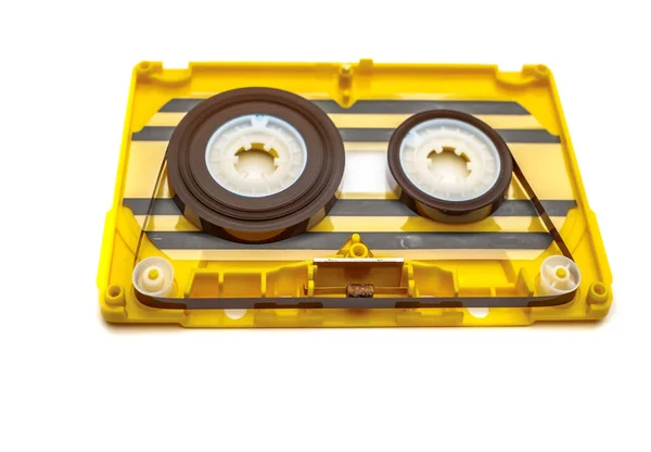 Stara Żółta Kaseta Audio Białym Tle — Zdjęcie stockowe