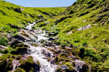 Fagaras Romen dağlarından güzel manzara, Suru zirvesi.