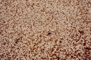 Kaolin madeninde soyut kum dokusu