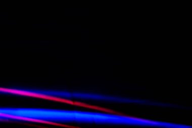 Karanlıkta soyut yumuşak hareket ışığı