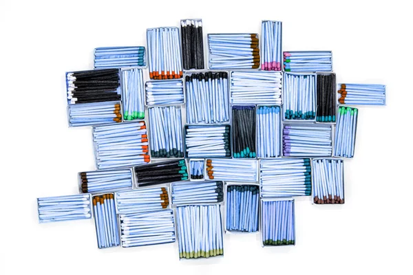 Bâtons Match Multicolores Dans Des Boîtes Sur Fond Blanc — Photo