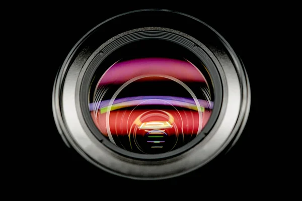 Pandangan Atas Lensa Kamera Foto Terisolasi Pada Latar Belakang Hitam — Stok Foto