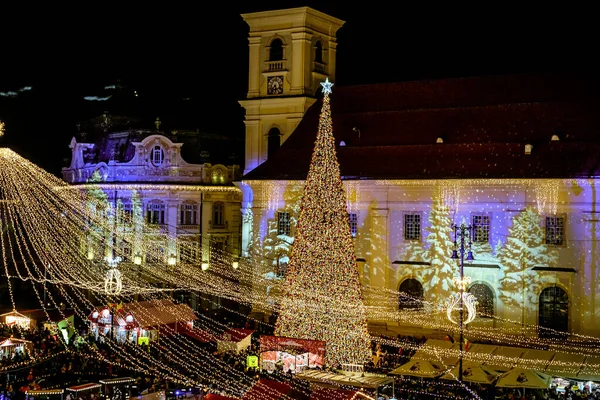 Sibiu Rumunia Listopada 2019 Panoramiczny Widok Tradycyjny Jarmark Bożego Narodzenia — Zdjęcie stockowe