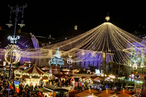 Sibiu Rumunia Listopada 2019 Panoramiczny Widok Tradycyjny Jarmark Bożego Narodzenia — Zdjęcie stockowe