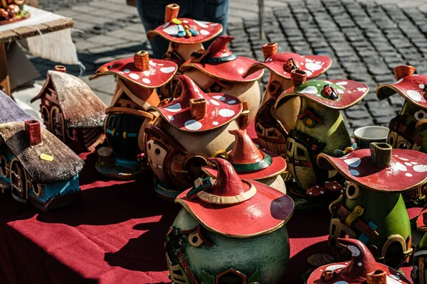 Sibiu City Rumania Septiembre 2021 Mercado Tradicional Cerámica Artesanal Rumana — Foto de Stock