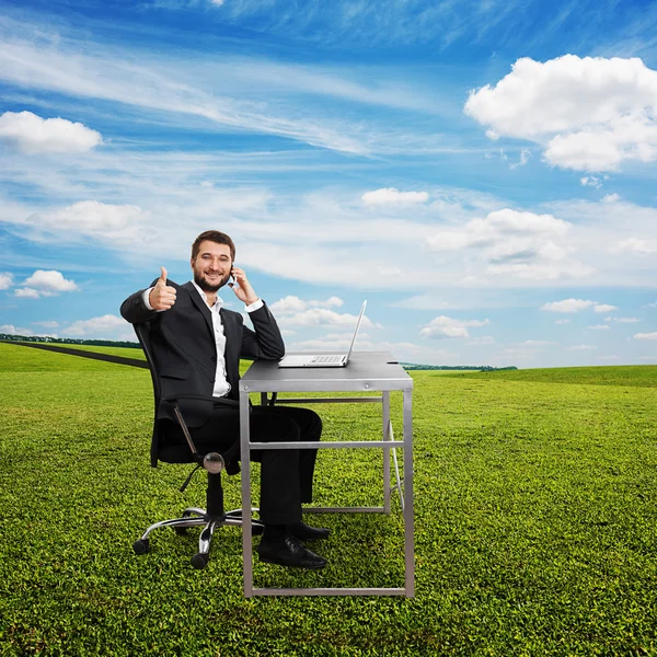 Smiley businessman at outdoor — Stock Photo, Image