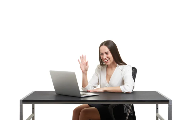 Smiley businesswoman avere video chat — Foto Stock