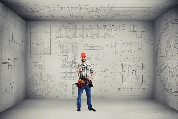 Smiley handyman showing thumbs up — Stock Photo, Image