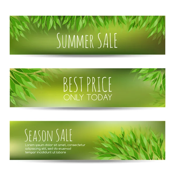 一整套的夏季大减价的横幅广告与绿色的树叶 — 图库矢量图片