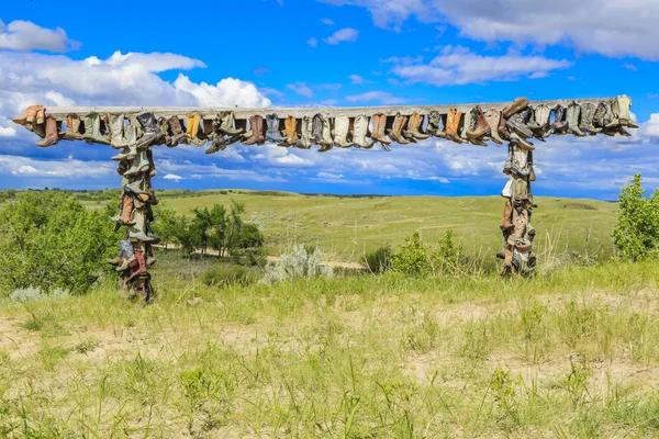 Visící Kovbojské Boty Great Sand Hills Poblíž Žezla Saskatchewanu Tyhle — Stock fotografie