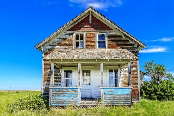 Casa de fazenda velha — Fotografia de Stock