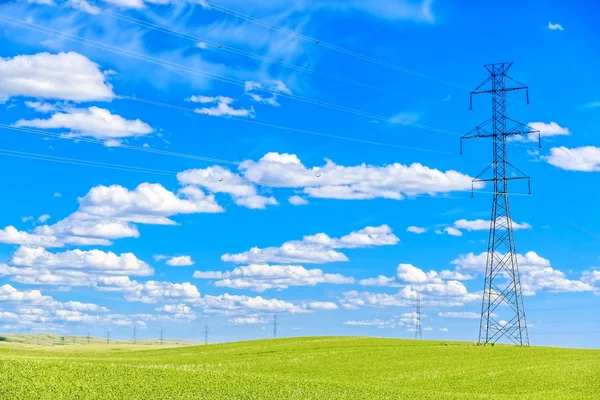 Macht transmissie toren — Stockfoto