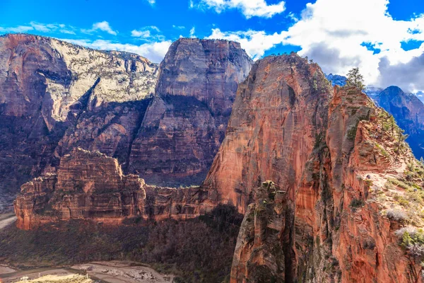 Angels Landing 488 Foot Tall Rock Formation Zion National Park — Stock Photo, Image