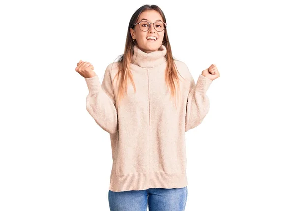 Beautiful Caucasian Woman Wearing Wool Winter Sweater Screaming Proud Celebrating — Stock Photo, Image