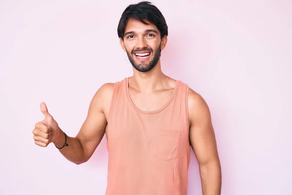 Hombre Hispano Guapo Usando Ropa Casual Haciendo Gesto Feliz Con —  Fotos de Stock