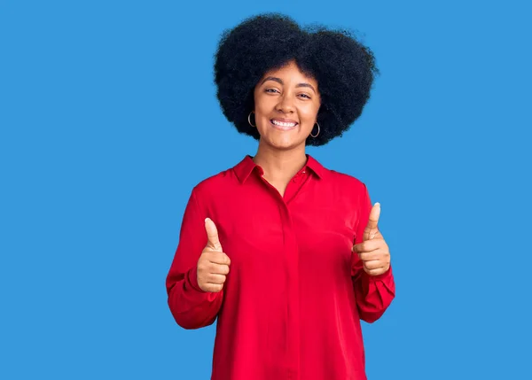 Giovane Ragazza Afroamericana Indossa Abiti Casual Segno Successo Facendo Gesto — Foto Stock