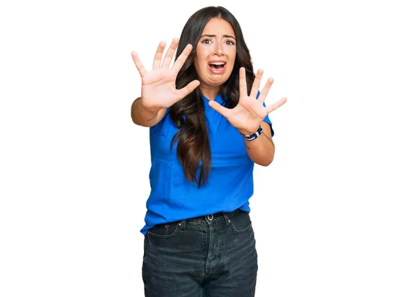 Beautiful Brunette Young Woman Wearing Casual Clothes Afraid Terrified Fear — Stock Photo, Image