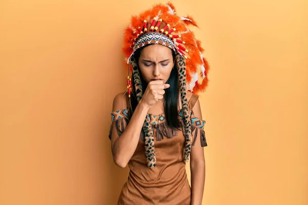 Young Brunette Woman Wearing Indian Costume Feeling Unwell Coughing Symptom — Stock Photo, Image