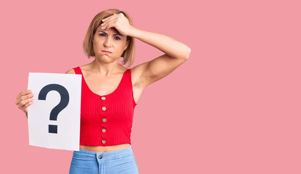 Young Blonde Woman Holding Question Mark Stressed Frustrated Hand Head — Stock Photo, Image