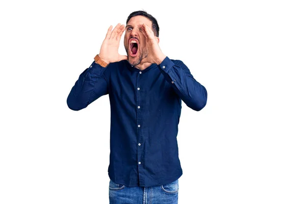 Young Handsome Man Wearing Casual Shirt Shouting Angry Out Loud — Stock Photo, Image