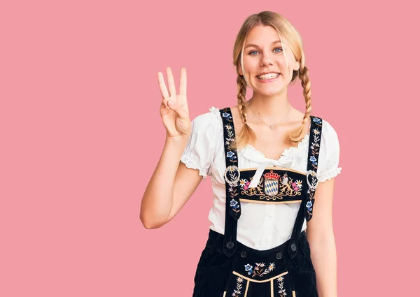 Joven Hermosa Mujer Rubia Con Vestido Oktoberfest Mostrando Apuntando Hacia — Foto de Stock