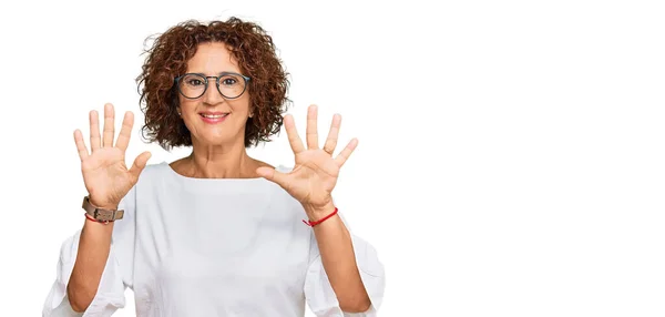 Beautiful Middle Age Mature Woman Wearing Casual Clothes Glasses Showing — Stock Photo, Image