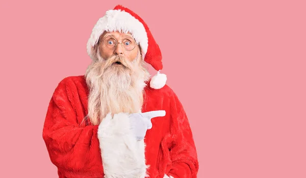 Alter Älterer Mann Mit Grauen Haaren Und Langem Bart Traditioneller — Stockfoto