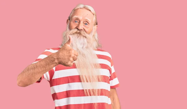 Old Senior Man Grey Hair Long Beard Wearing Striped Tshirt — Stock Photo, Image