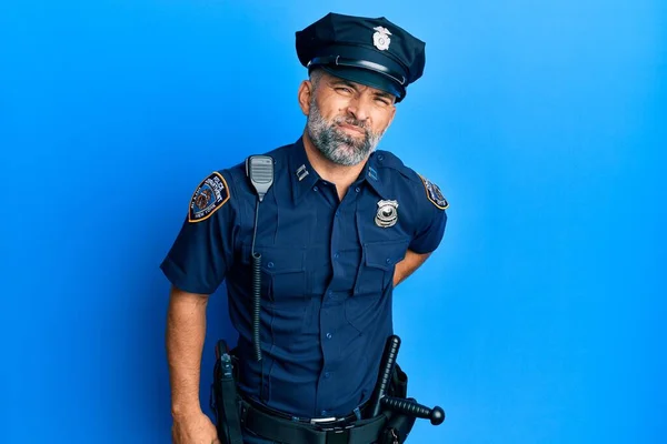 Homem Bonito Meia Idade Vestindo Uniforme Policial Sofrendo Dor Nas — Fotografia de Stock