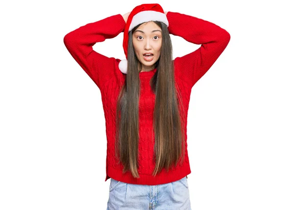 Jeune Femme Chinoise Portant Chapeau Noël Fou Effrayé Avec Les — Photo