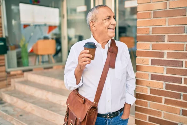 Senior Businessman Smiling Happy Drinking Take Away Coffee City — Stock Photo, Image