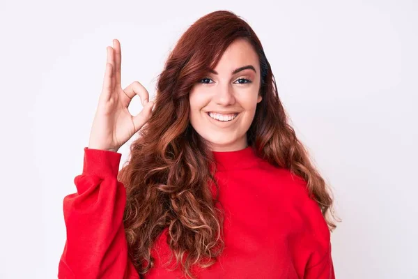 Young Beautiful Woman Wearing Casual Clothes Smiling Positive Doing Sign — Stock Photo, Image