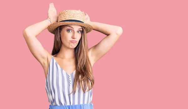 Young Beautiful Blonde Woman Wearing Summer Hat Doing Bunny Ears — Stock Photo, Image