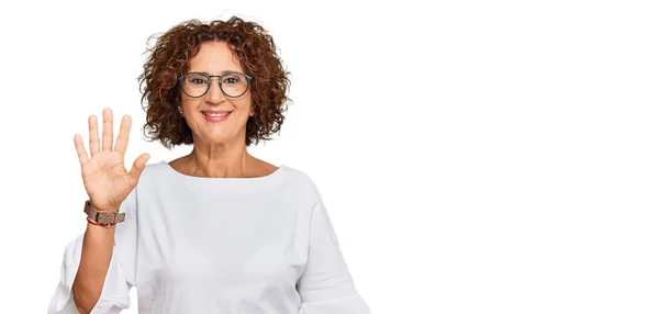 Beautiful Middle Age Mature Woman Wearing Casual Clothes Glasses Showing — Stock Photo, Image