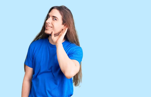 Young Adult Man Long Hair Wearing Swimwear Smiling Hand Ear — Stock Photo, Image