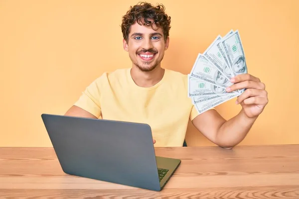 Young Caucasian Man Curly Hair Working Using Computer Laptop Holding — Stock Photo, Image
