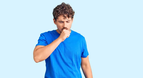 Young Handsome Man Curly Hair Wearing Casual Clothes Feeling Unwell — Stock Photo, Image
