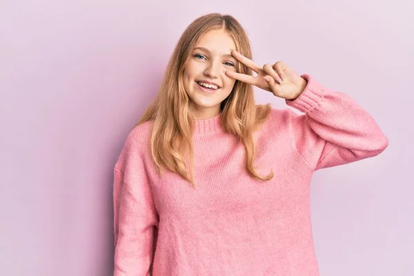 Beautiful Young Caucasian Girl Wearing Casual Clothes Doing Peace Symbol — Stock Photo, Image