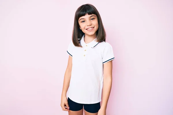 Niña Joven Con Flequillo Usando Ropa Deportiva Que Positiva Feliz — Foto de Stock