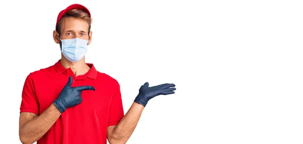 Handsome Blond Man Beard Wearing Delivery Uniform Medical Mask Amazed — Stock Photo, Image