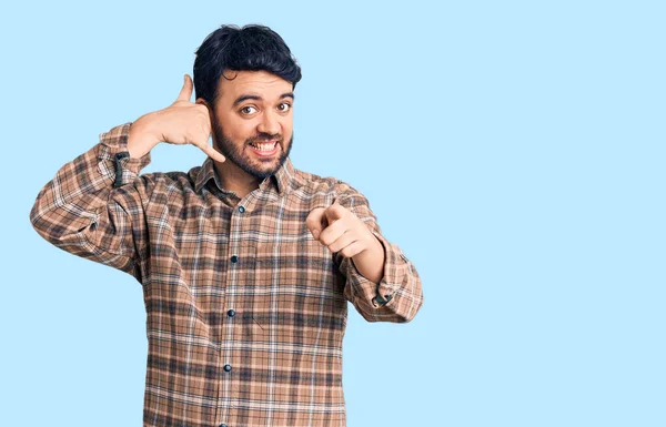 Young Hispanic Man Wearing Casual Clothes Smiling Doing Talking Telephone — Stock Photo, Image