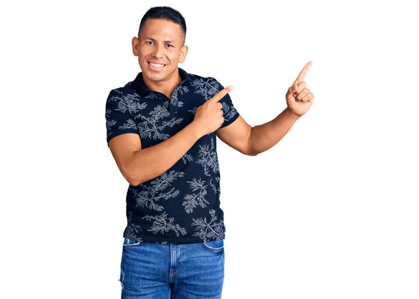 Young Handsome Latin Man Wearing Casual Clothes Smiling Looking Camera — Stock Photo, Image