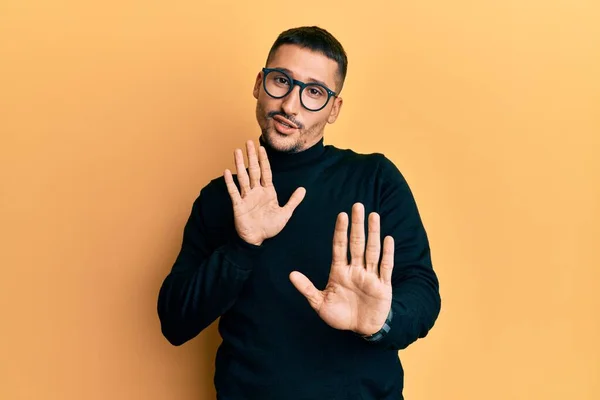 Handsome Man Tattoos Wearing Turtleneck Sweater Glasses Moving Away Hands — Stock Photo, Image
