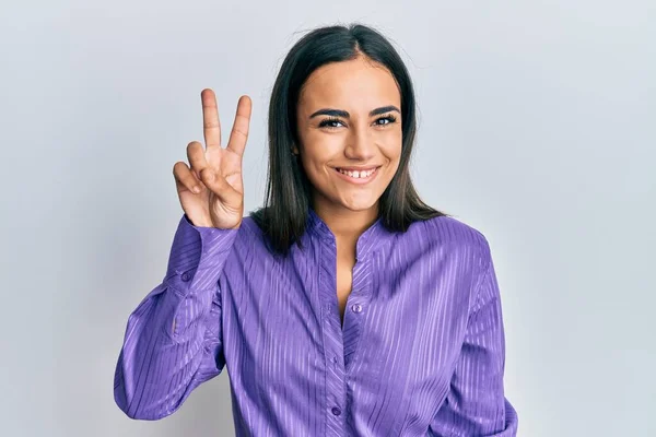 Young Brunette Woman Wearing Casual Clothes Showing Pointing Fingers Number — Stock Photo, Image