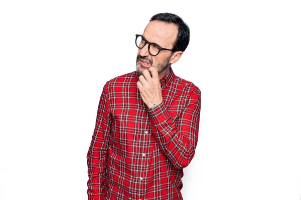 Středního Věku Pohledný Muž Nosí Ležérní Košili Brýle Přes Izolované — Stock fotografie
