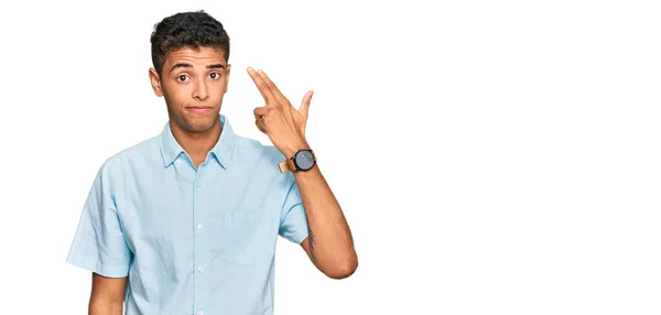 Young Handsome African American Man Wearing Casual Clothes Shooting Killing — Stock Photo, Image